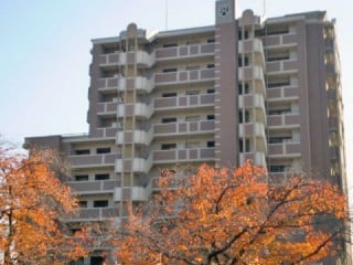 レゾンシティ石神